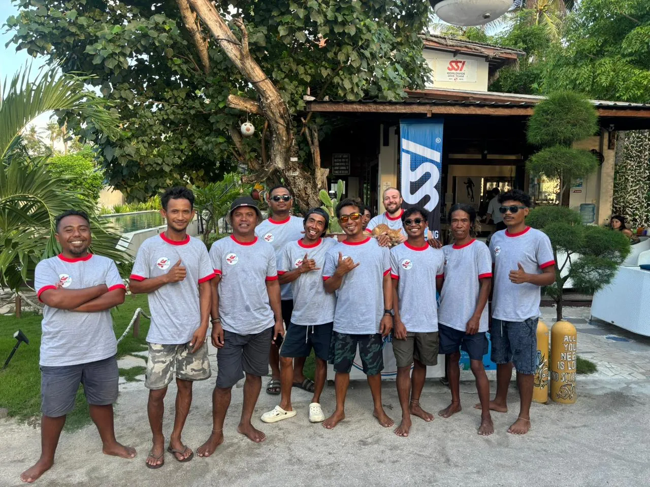 The Gili Air Divers team