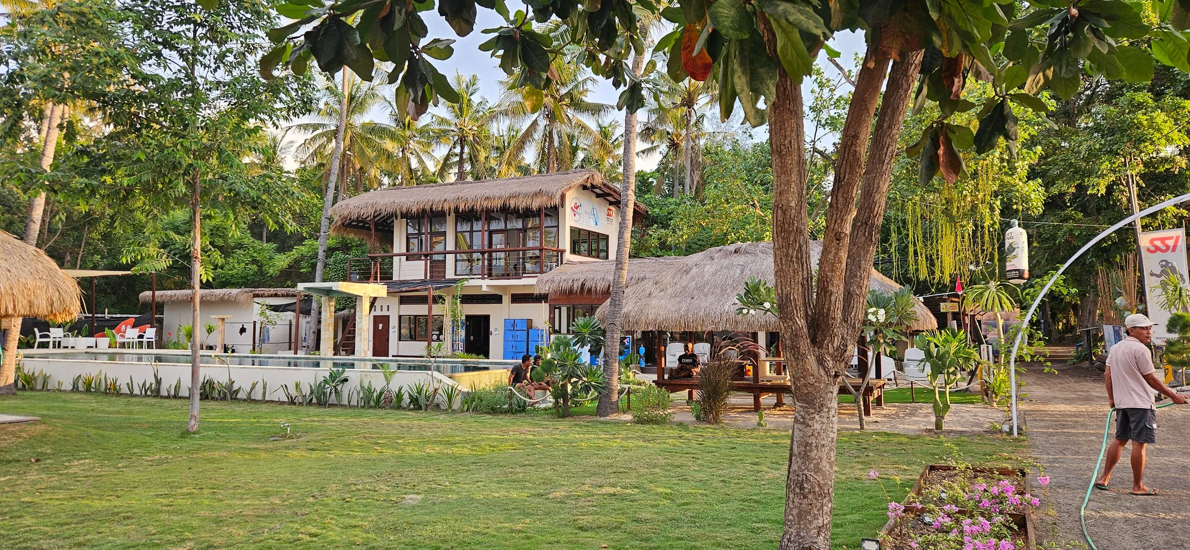 The dive shop !